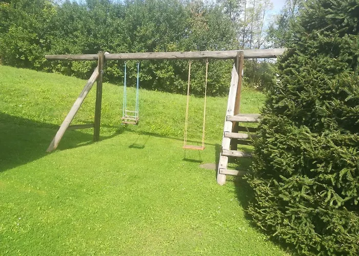 Nyaraló Ivanka Németlipcse